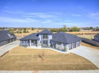 4404 Rustic Trails, Moore, OK 73160