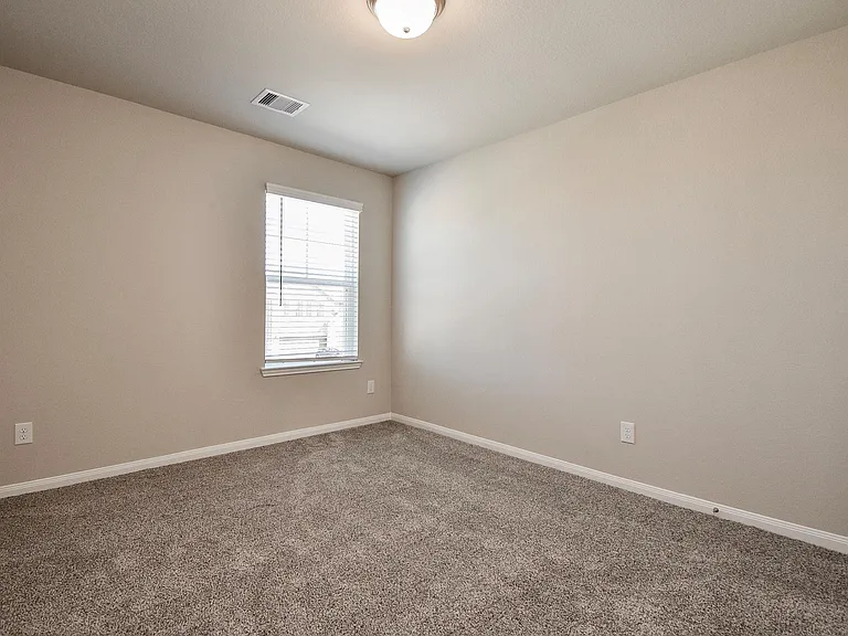 21703 Reserve Ranch Trl — Photo 32