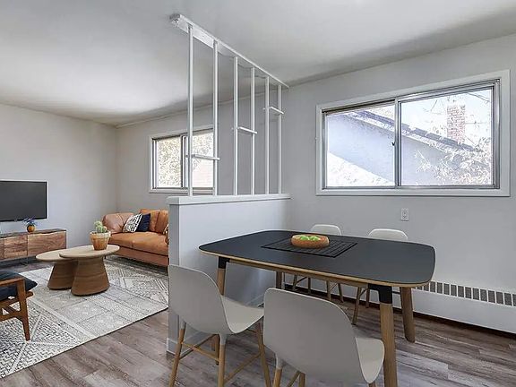 4th image of 2115 Montague St #15