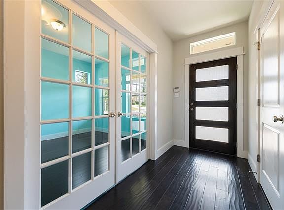 4th image of 11820 Bowery Pl