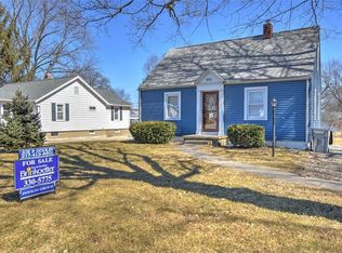 466 S Washington St, Forsyth, IL 62535