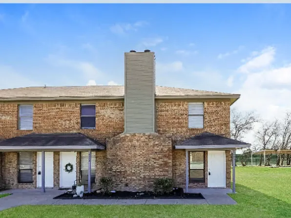 5947 Shadydell Dr, Fort Worth, TX 76135