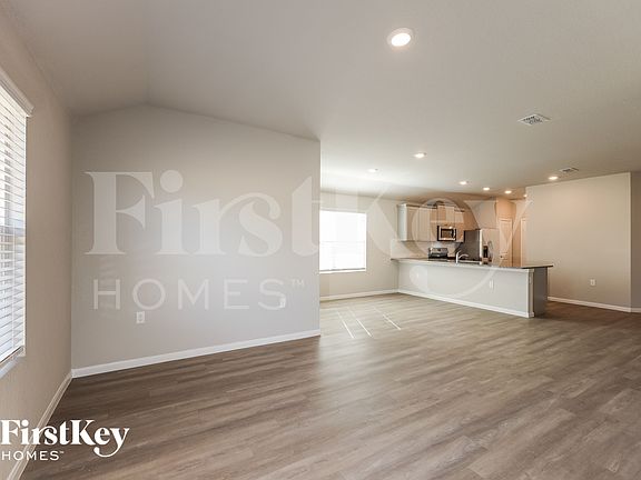 3rd image of 4435 Meadowland Pl