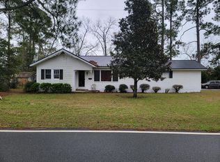 304 E 3rd St, Adel, GA 31620