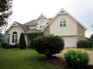 10 Renard Run, Hurricane, WV 25526