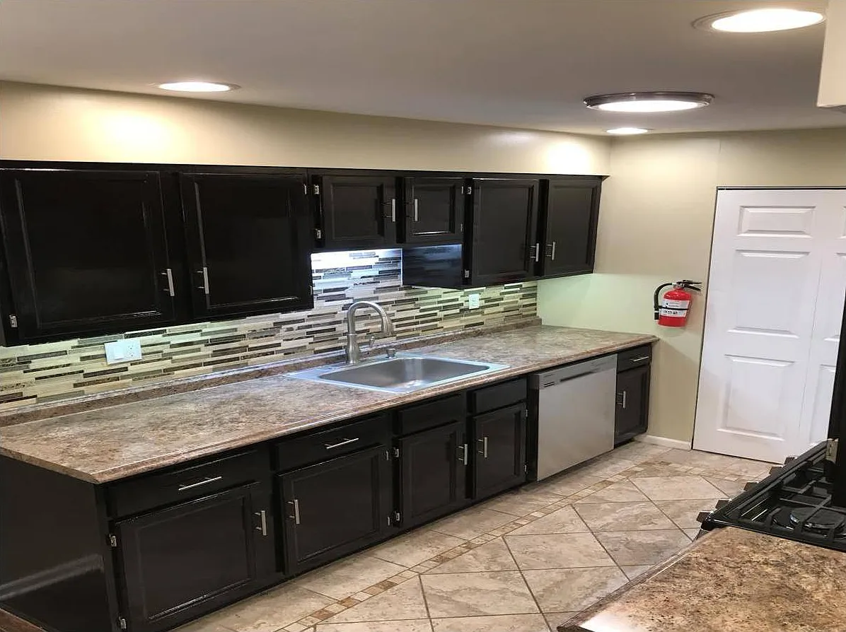 2 bed, 1000 sqft, $2,800 — Photo 4