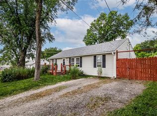 3148 S 37th St, Kansas City, KS 66106