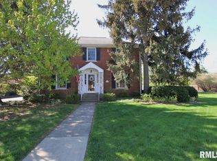 500 W Forrest Hill Ave, Peoria, IL