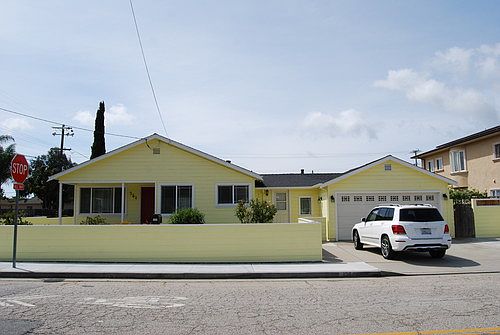 1st image of 354 Goss Ave