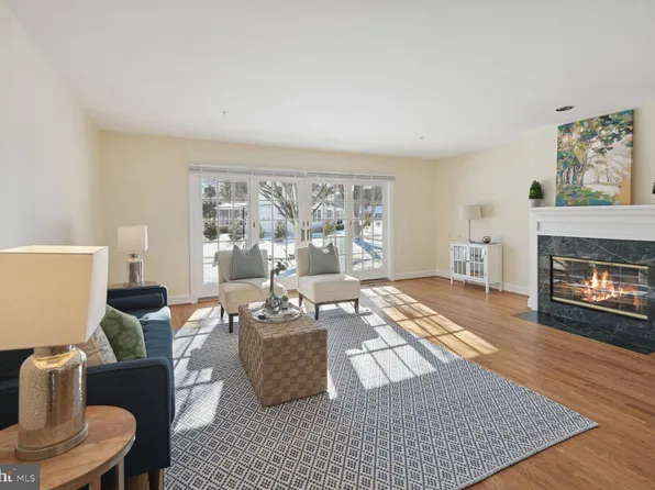9521 Quail Hollow Dr APT 605, Saint Michaels, MD 21663