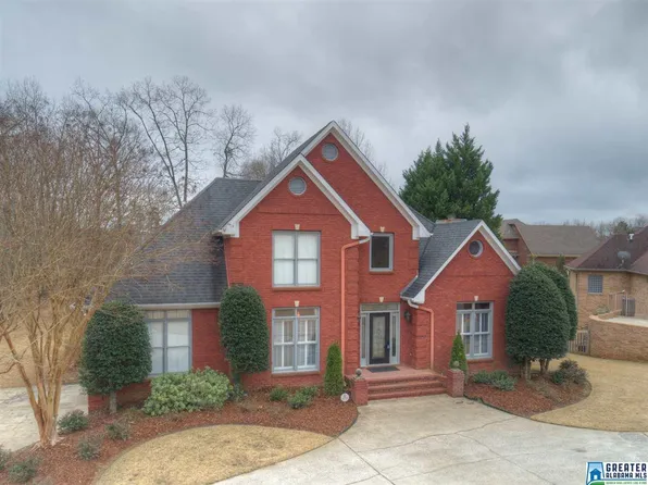 4435 Red Crest Cir, Gardendale, AL 35071