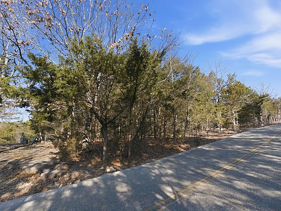 2nd image of Lot 12 Crows Nest Trail