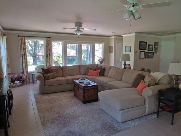 3rd image of 398 NW Harris Lake Dr