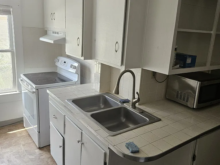128 E Rich Ave #3 — Photo 5