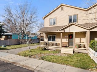 124 W Cherry Ave, Meridian, ID 83642