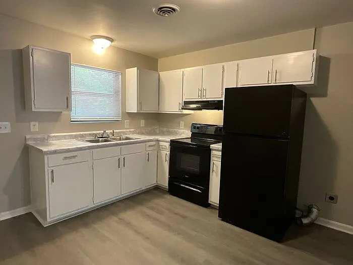 201 Arthur Dr #K — Photo 19