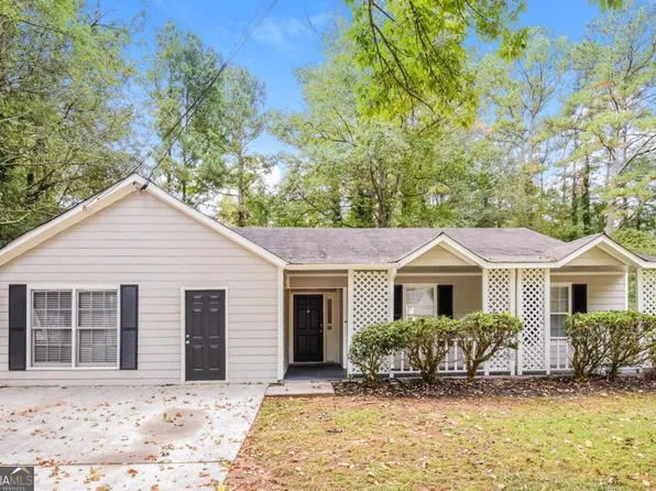 5346 Windfern Ct, Stone Mountain, GA 30088