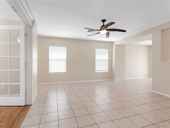 3rd image of 4928 Wild Buffalo Ave