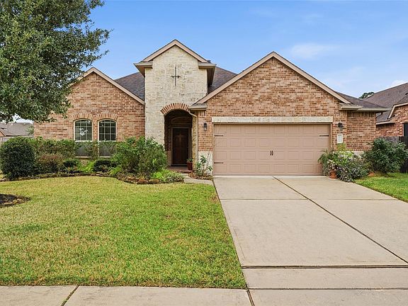 3rd image of 18115 Oliveria Way