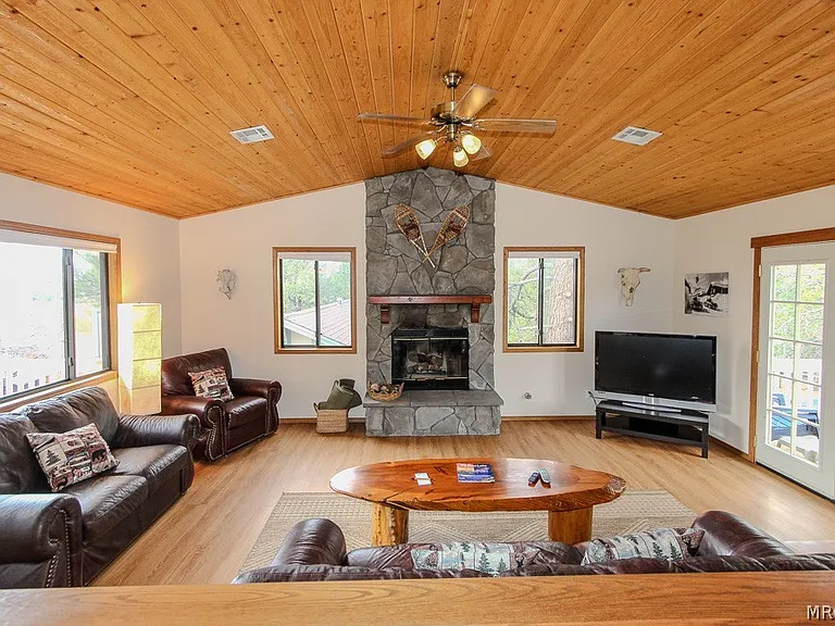 684 Butte Ave — Photo 14