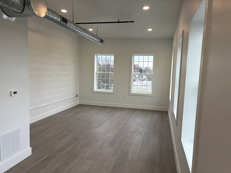 127 N Broad St #101 — Photo 7
