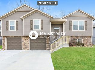 1913 S Elizabeth Ave, Independence, MO 64057