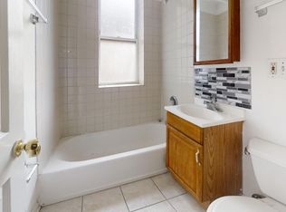 3510 N Wilton Ave APT D1, Chicago, IL 60657
