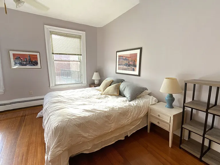431 Beacon St #3 — Photo 9