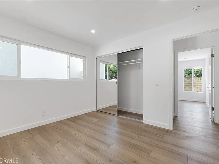 4316 Topanga Canyon Blvd — Photo 21