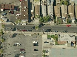 1215 E 109th St, Los Angeles, CA 90059