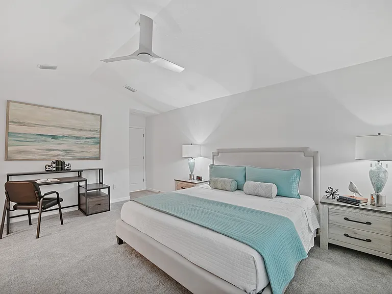 7661 Rutherford Ln — Photo 13