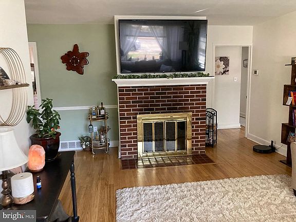 5th image of 705 Edgemoor Rd