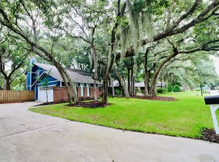 1921 Lakeside Dr N, Fernandina Beach, FL 32034