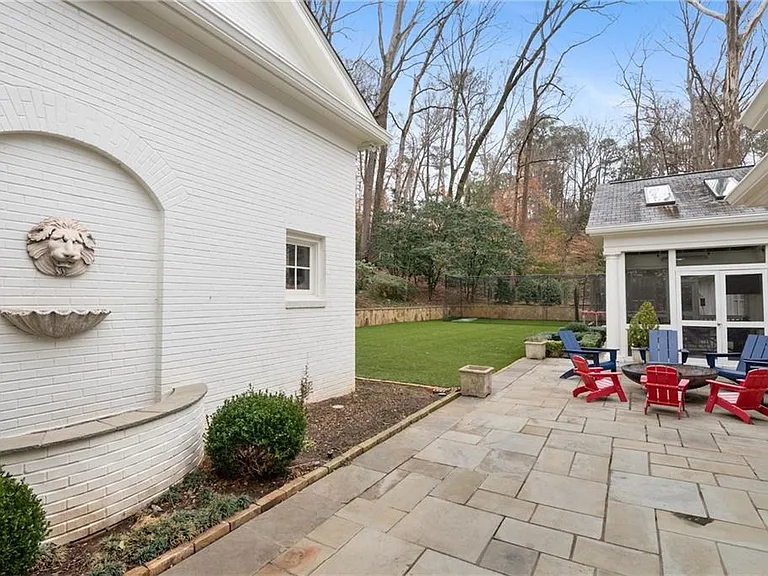 1811 Lenox Rd NE — Photo 87