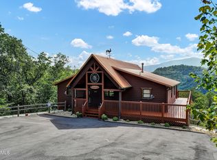 2629 Raccoon Hollow Way, Sevierville, TN 37862