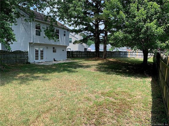 4th image of 818 Estelle Ct