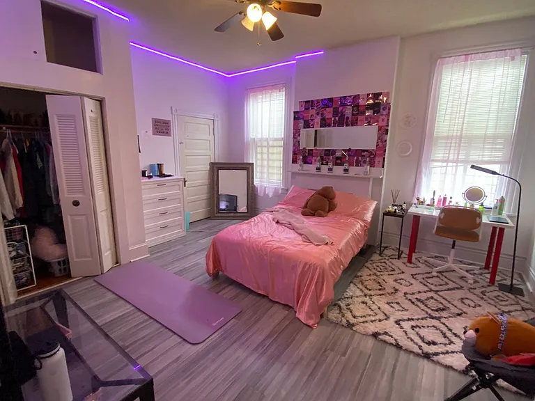 1263 W Cary St — Photo 17