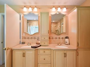 203 Covecrest Dr, Huffman, TX 77336