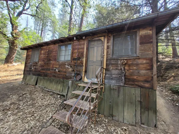 3221 Goose Ranch Rd, Lewiston, CA 96052