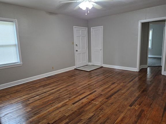 4th image of 3540 Dale Dr