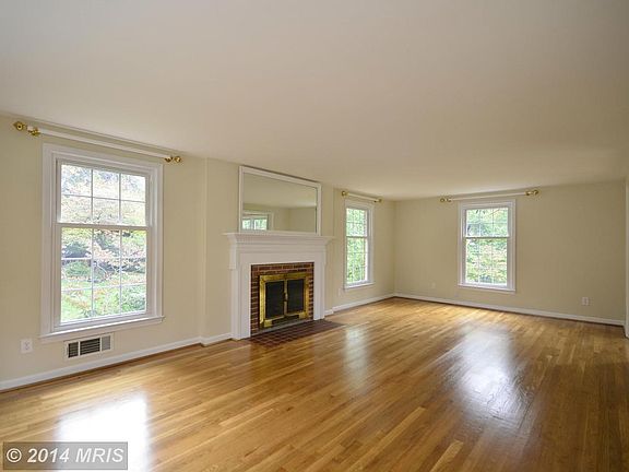 4th image of 11600 Split Rail Ct