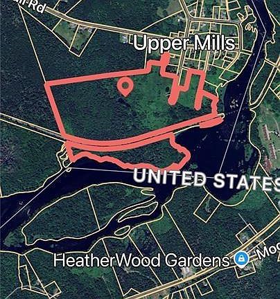 2nd image of 320 Upper Mills Rd