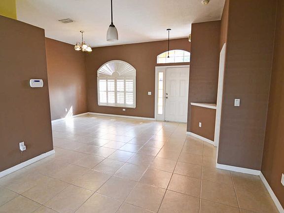 4th image of 2209 SW Gray Beal Ave