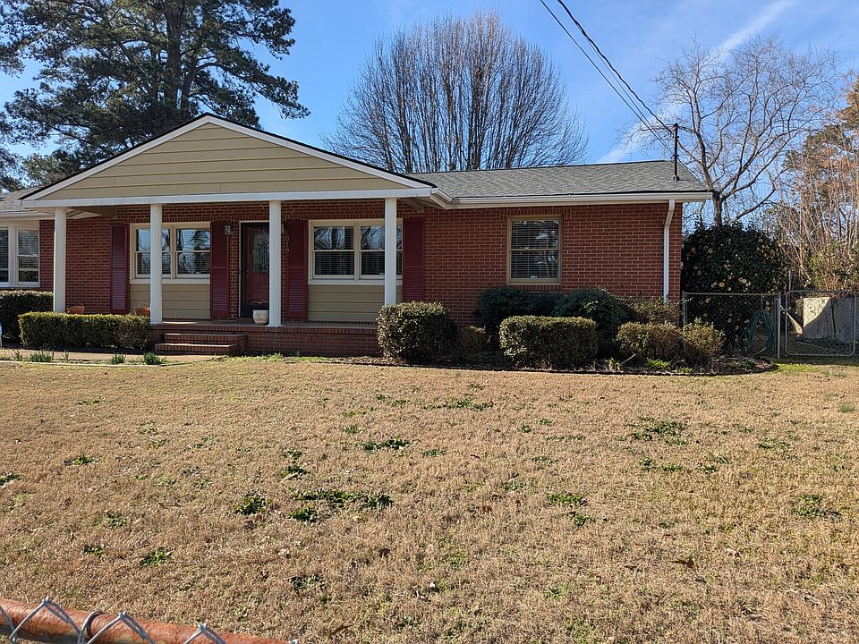 1st image of 816 Montclair Rd