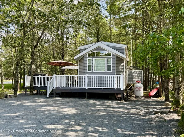 237 Williams Way, Gouldsboro, PA 18424