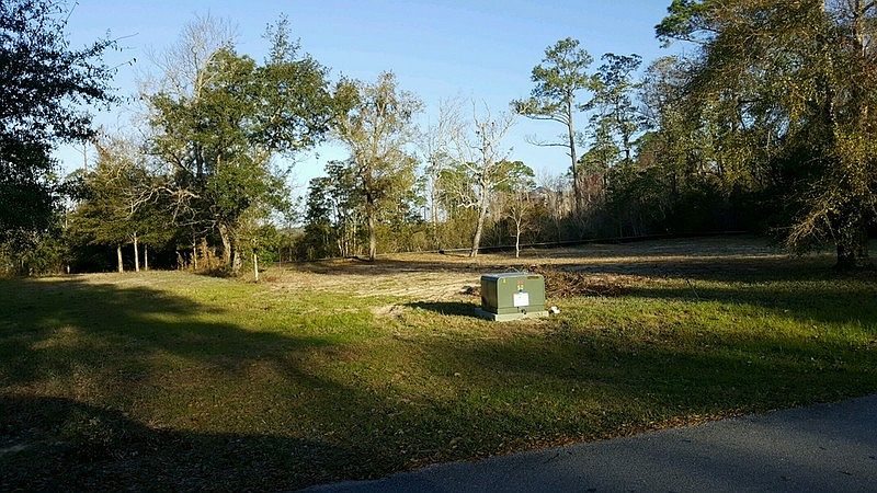 2nd image of 945 Lido Cir
