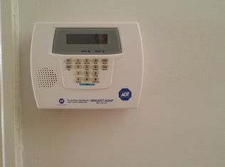 8041 S Chappel Ave APT 2W, Chicago, IL 60617