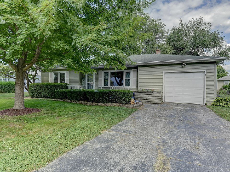1st image of 515 S Park Dr