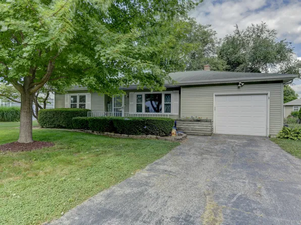 515 S Park Dr, Chesterton, IN 46304