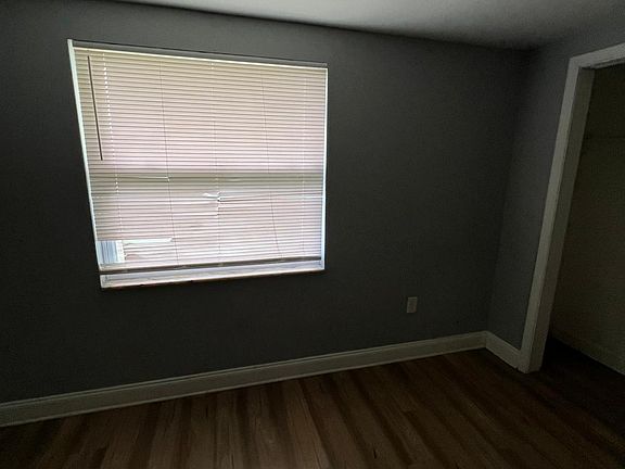 5th image of 85 W Fray St Unit A